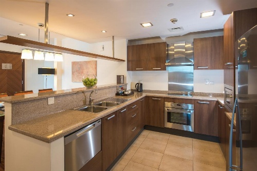 La Suite Dubai Hotel & Apartments image 4