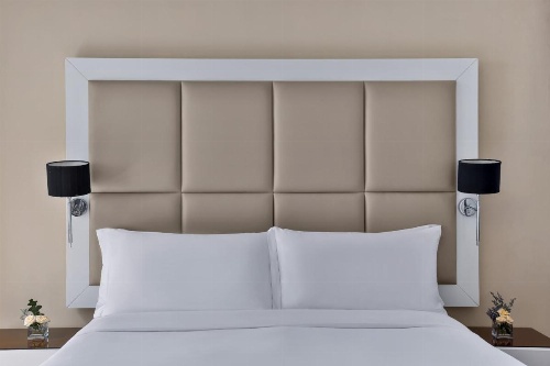 La Suite Dubai Hotel & Apartments image 41